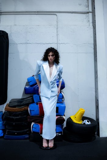 TRAJE CIELO